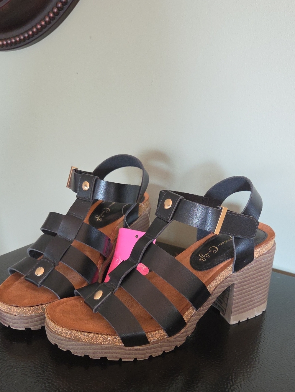 Jessica Carlyle Black Strappy Block Heel Sandals Sz 6